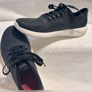 Crocs Women’s Literide Pacer Lace-Up Sneaker